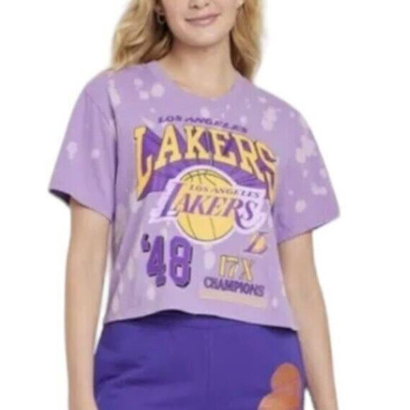 LA Lakers Womens Size XL And XXL Purple '17X CHAMPIONS' Bleached Cropped Tee NWT - Picture 1 of 11
